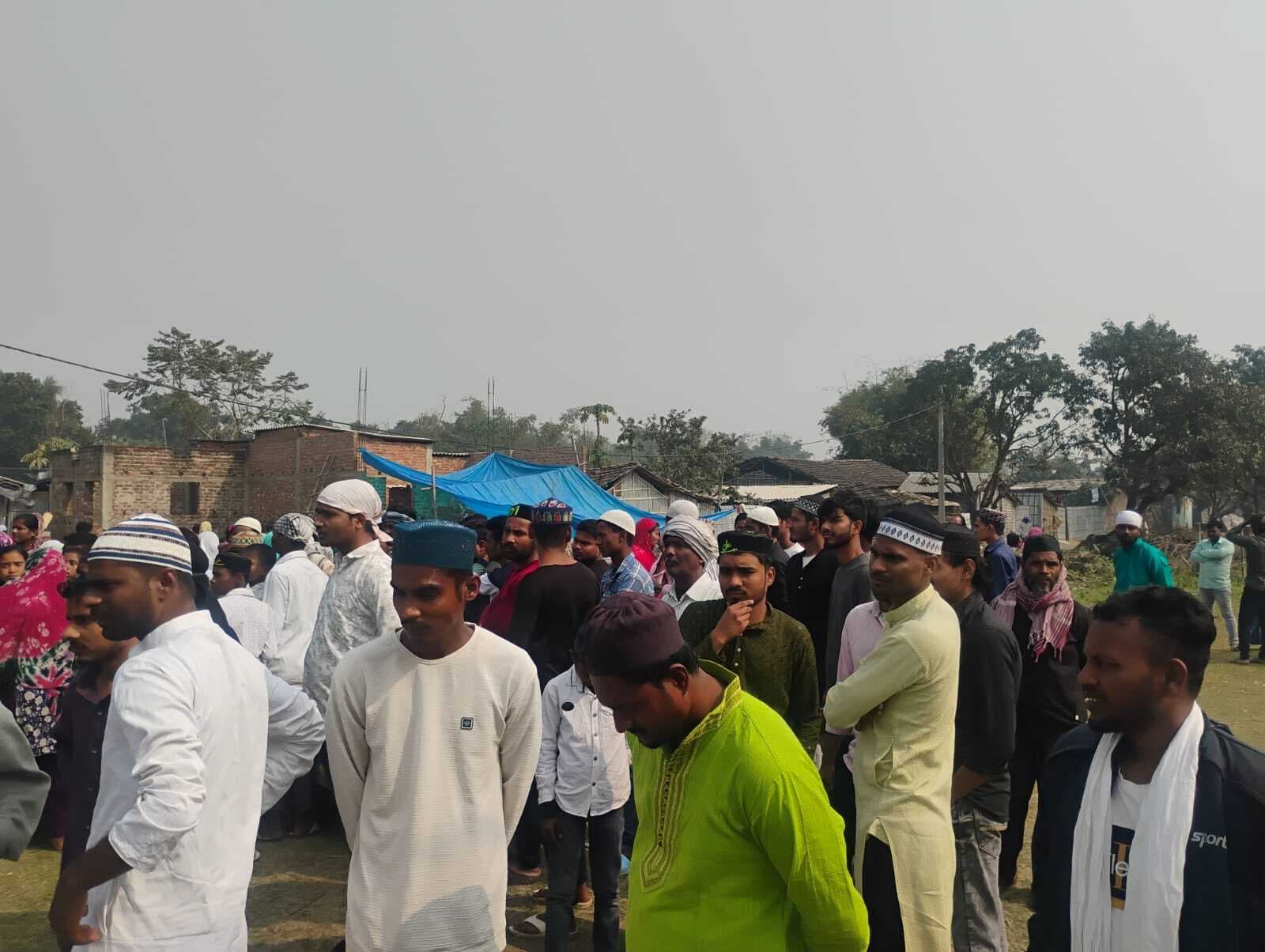 हफलागंज में बाइक चला रहा किशोर ने मारी टक्कर, आक्रोशितों ने पीटकर किया अधमारा