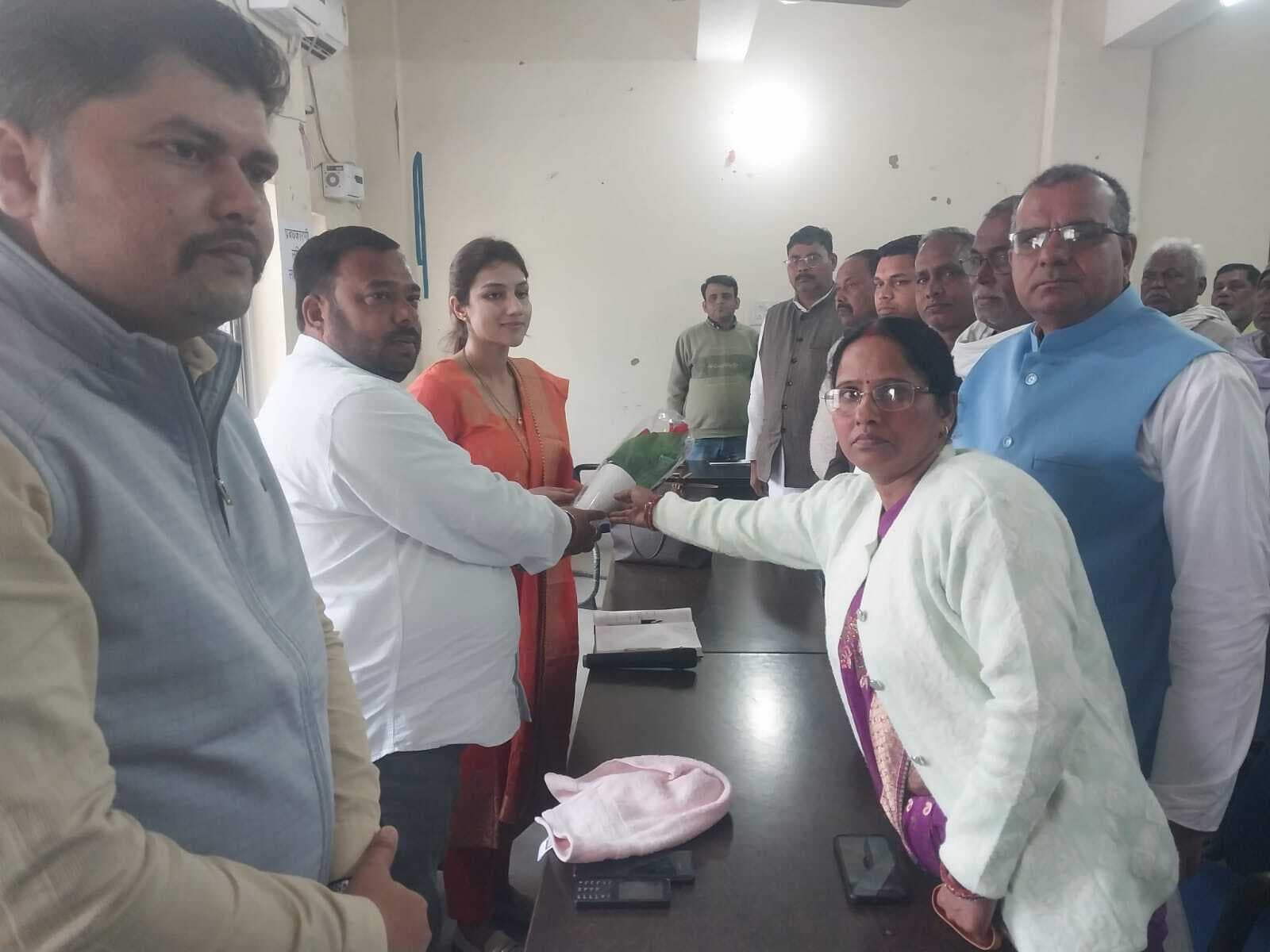 पंचायत समिति की बैठक में विकास कार्यों की हुई समीक्षा, अधिकारियों ने पेश की रिर्पोट