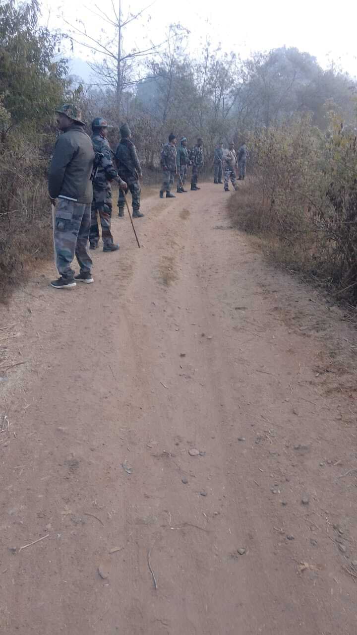 पुलिस ने सीमावर्ती क्षेत्र में चलाया अभियान