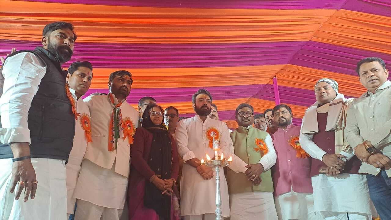 माघी पूर्णिमा पर अगुवानी गंगा घाट बना आस्था का महासंगम