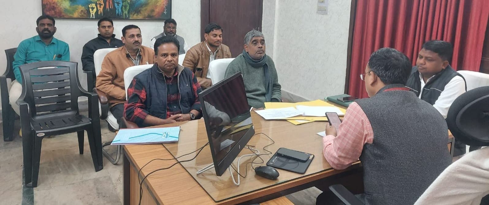 Bokaro News : निर्वाचन कार्य से जुड़े सभी कर्मियों को समुचित प्रशिक्षण जरूरी