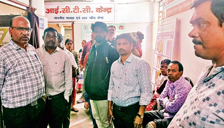 Seraikela Kharsawan News : नपं के पूर्व उपाध्यक्ष के प्रयास से मरीज का हुआ एक्स-रे