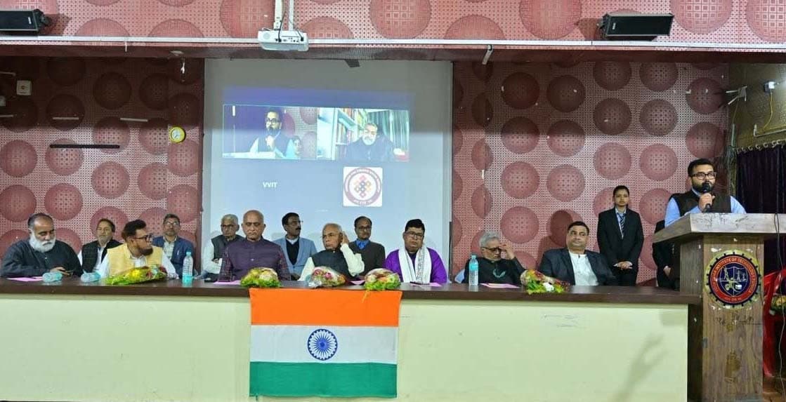 आज के दौर में राष्ट्र निर्माण व संविधान सभा पर छेड़ी गई बौद्धिक बहस