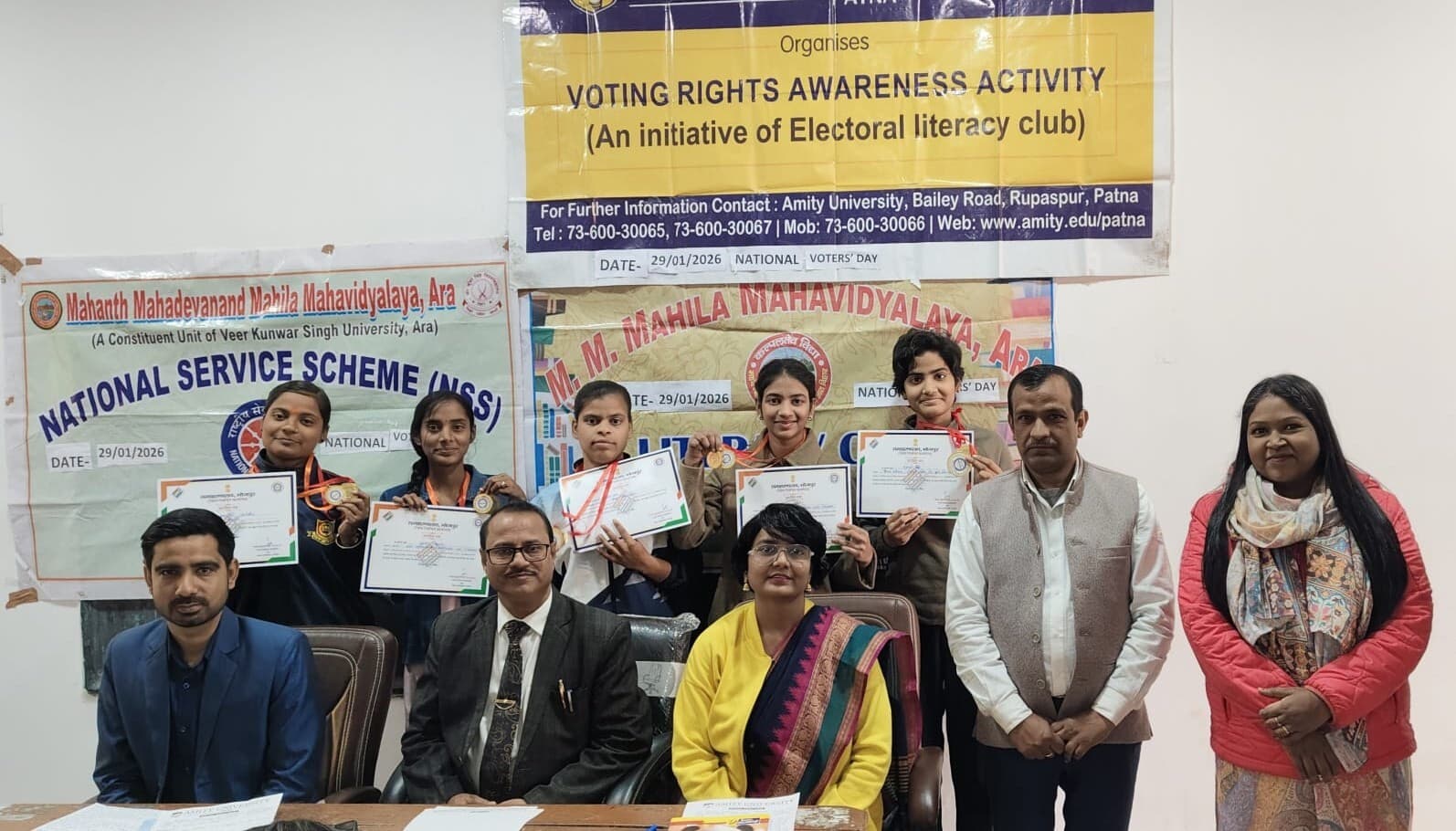 भारत लोकतंत्र की जननी है : डॉ नरेंद्र