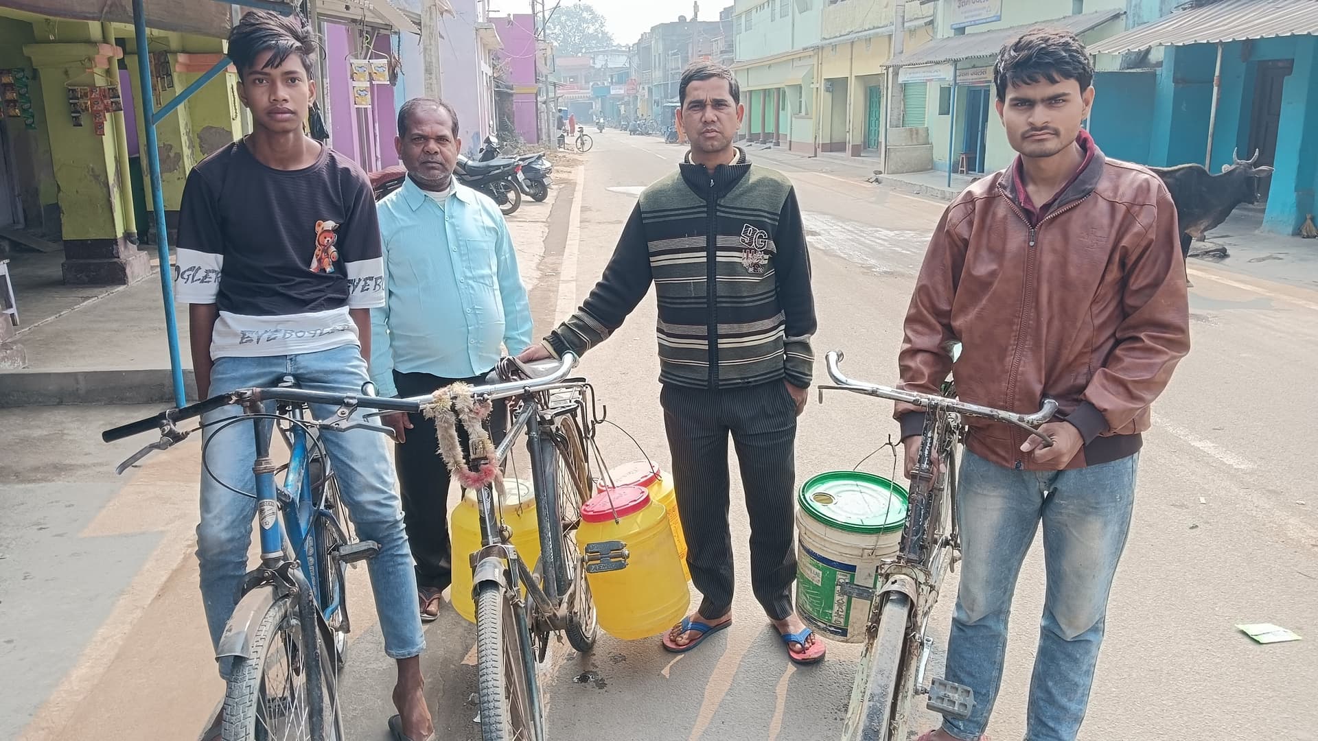 Bokaro News : धरातल पर नहीं उतरी जलापूर्ति योजनाएं, तरस रहे लोग