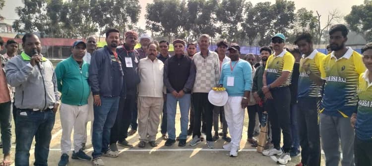 खेल से होता है शारीरिक व मानसिक विकास - सेवानिवृत्त एडीएम