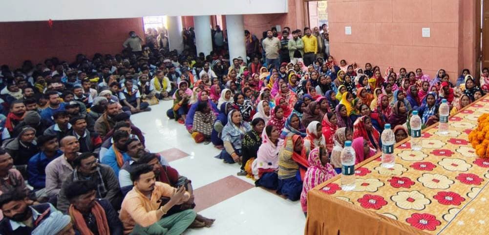 सफाई कर्मचारियों की बैठक में वेतनमान, अंतर वेतन भुगतान व अनुकंपा बहाली पर हुआ सीधा संवाद