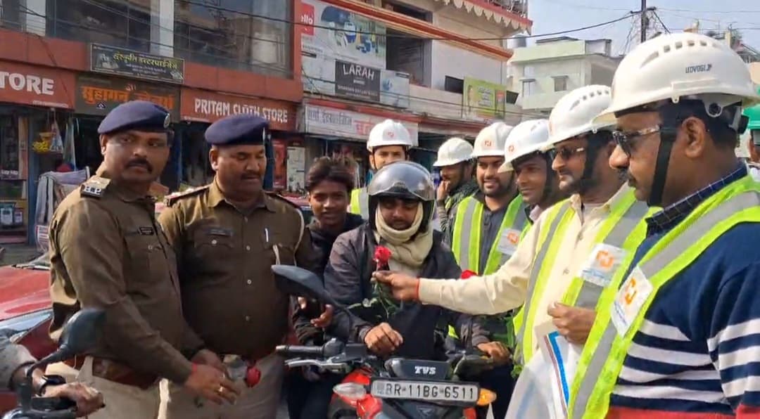 हमारे भरोसे है पूरा परिवार, यातायात नियमों का करें पालन