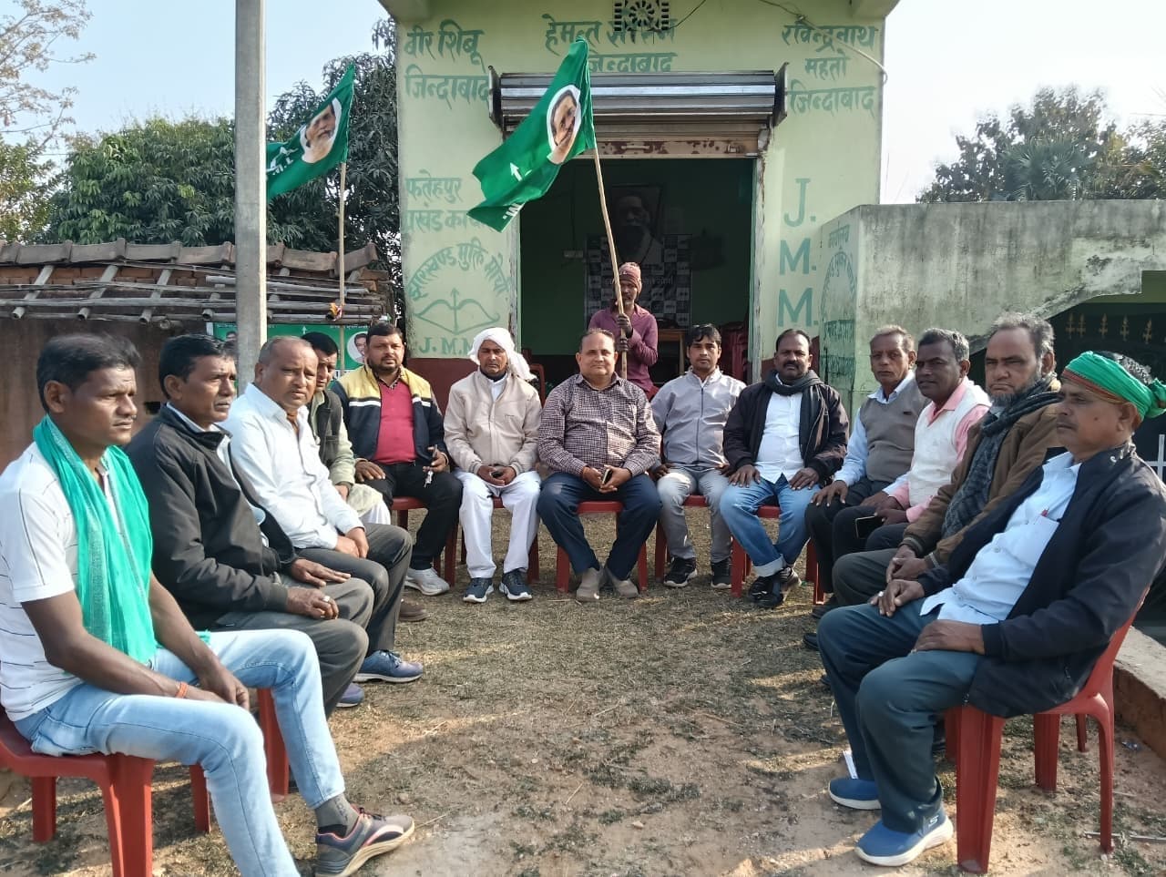 झामुमो स्थापना दिवस में भाग लेने को लेकर बनी रणनीति