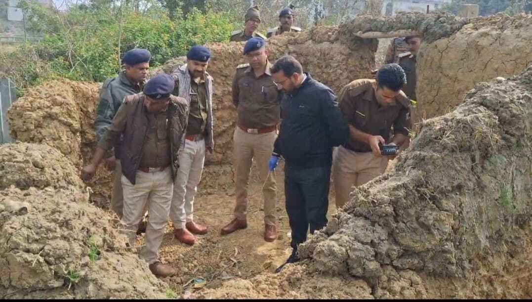 फजलगंज रेलवे ट्रैक पर मिले बच्चे के शव की गुत्थी सुलझाने में जुटी पुलिस