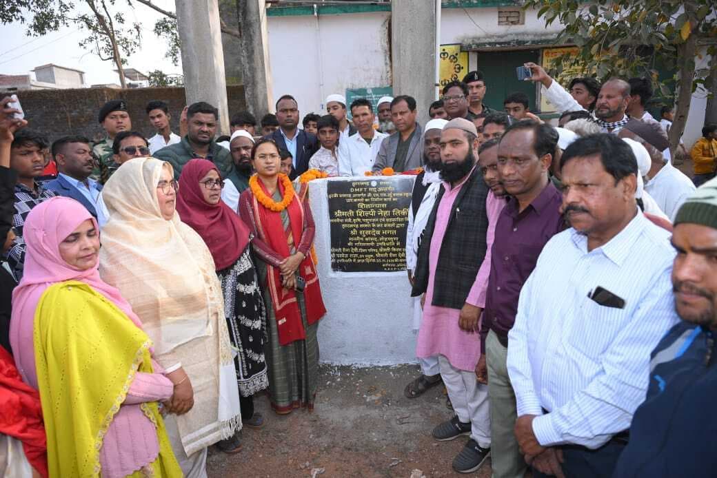 कृषि मंत्री ने दो योजनाओं का किया शिलान्यास