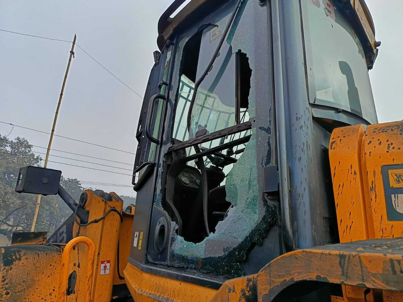 अपराधियों ने राजधर साइडिंग में की फायरिंग, बचा पेलोडर ऑपरेटर