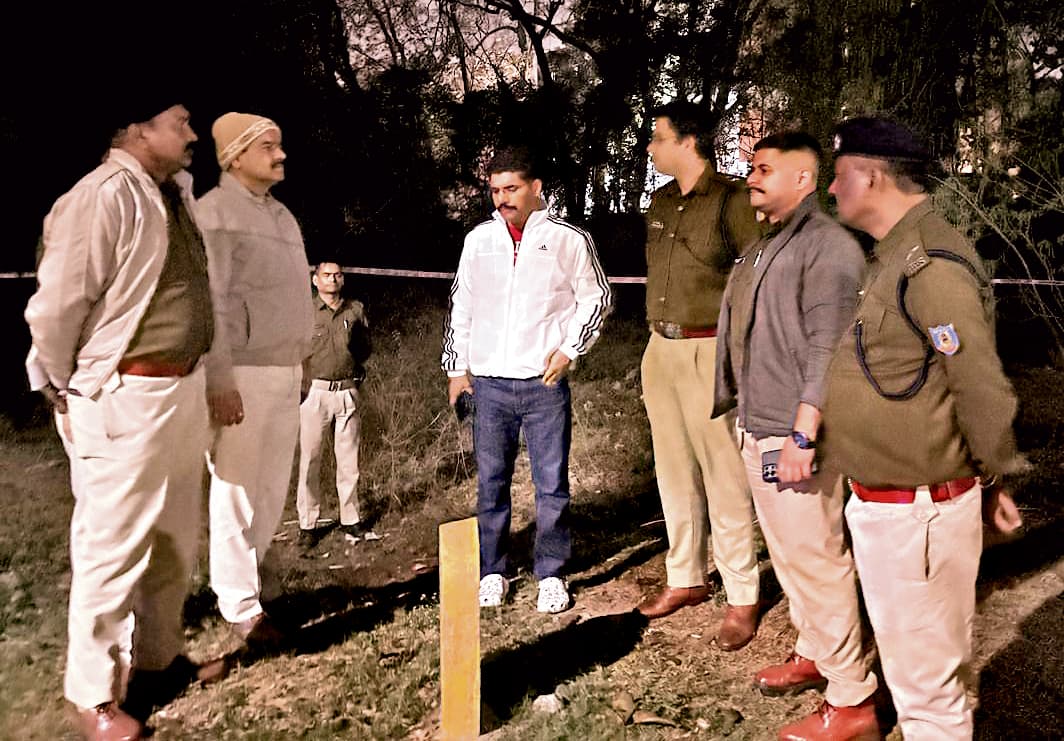 Jamshedpur News : वर्दी पहन पुलिस लिखे वाहन से किया गया था कैरव का अपहरण, मुठभेड़ में तीन अपराधियों को लगी गोली