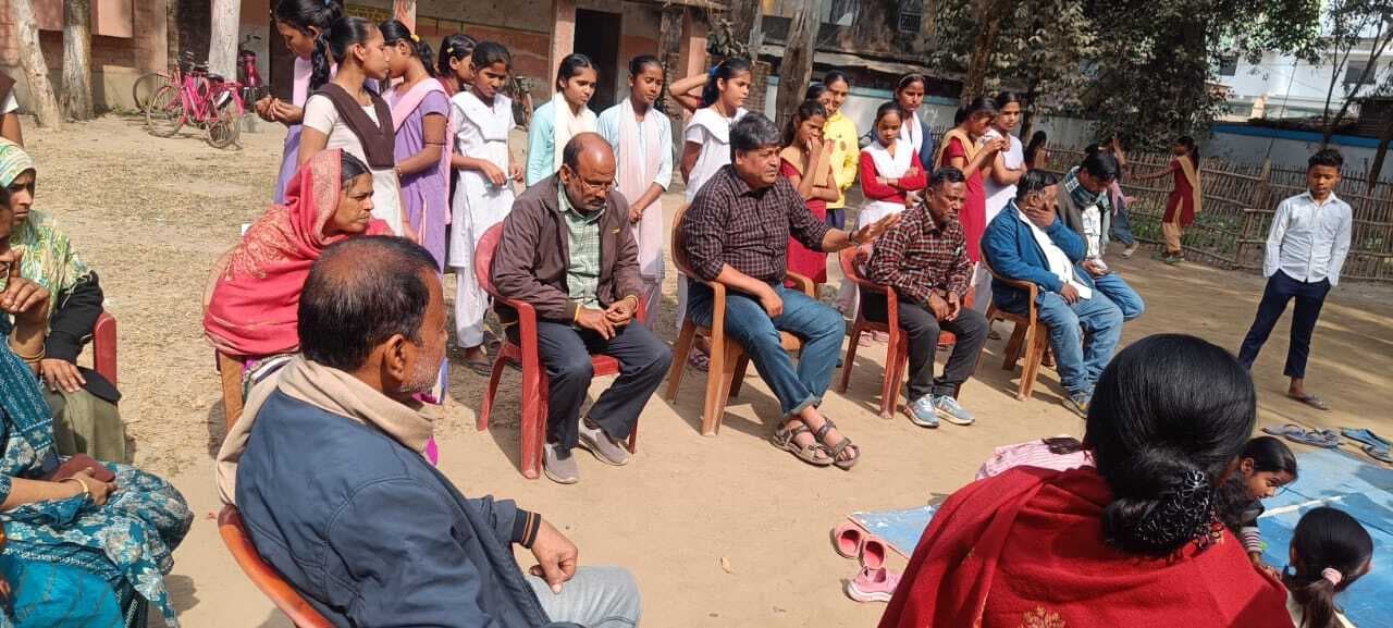 मवि बेलौन में शिक्षक अभिभावक गोष्ठी आयोजित