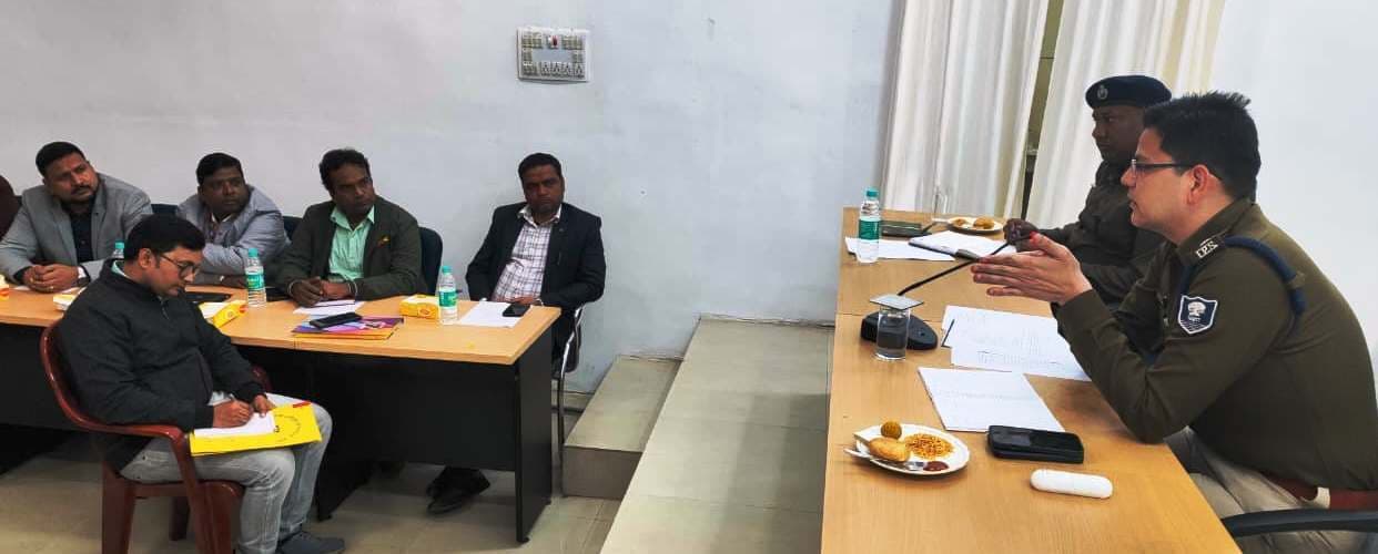 बैंकों में सीसीटीवी कैमरा व अलार्म सिस्टम को रखें अपडेट : एसपी