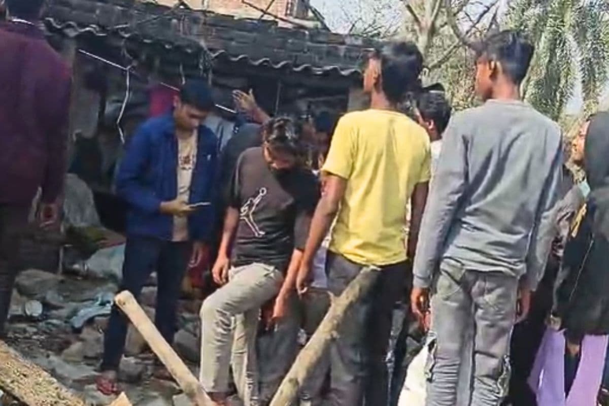 सीवान में पटाखा बनाते वक्त जोरदार धमाका, एक की मौत, कई घायल