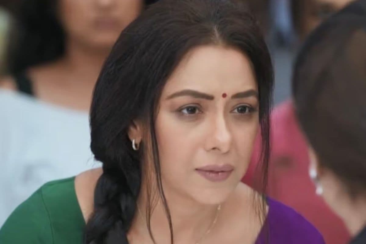 Anupama: घर में छिपकर पहुंची अनुपमा, टीना के जुल्म से तिलमिलाई, लिया बड़ा फैसला