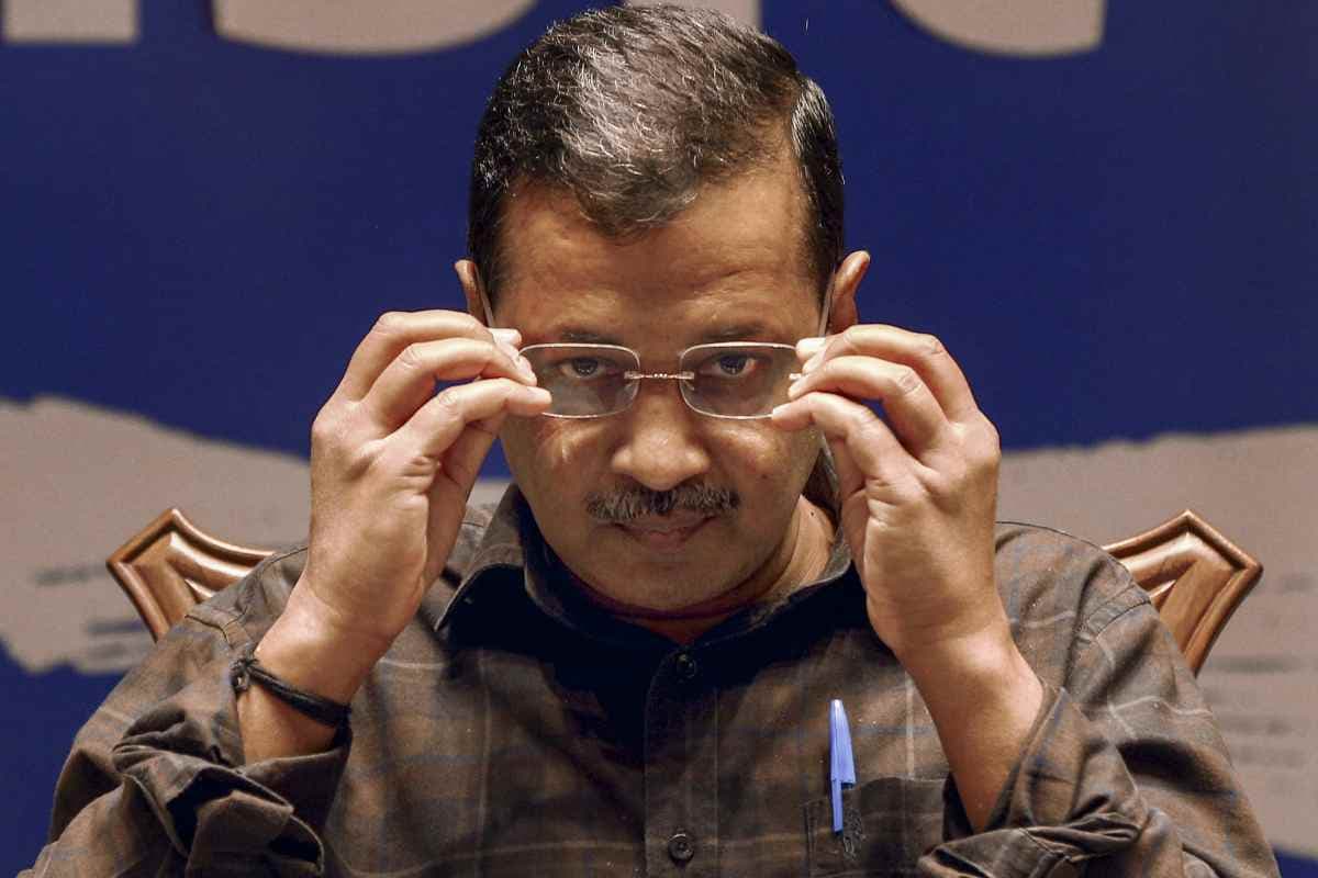 कोर्ट का आया फैसला तो रो पड़े अरविंद केजरीवाल, देखें वीडियो