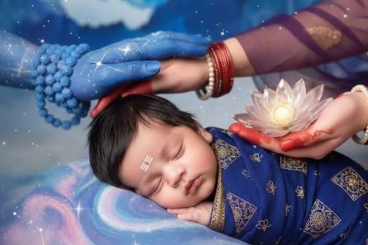 अपनी बेटी को दें शिव-शक्ति से जुड़ा दिव्य नाम - यहां देखें मीनिंगफुल नामों की लिस्ट