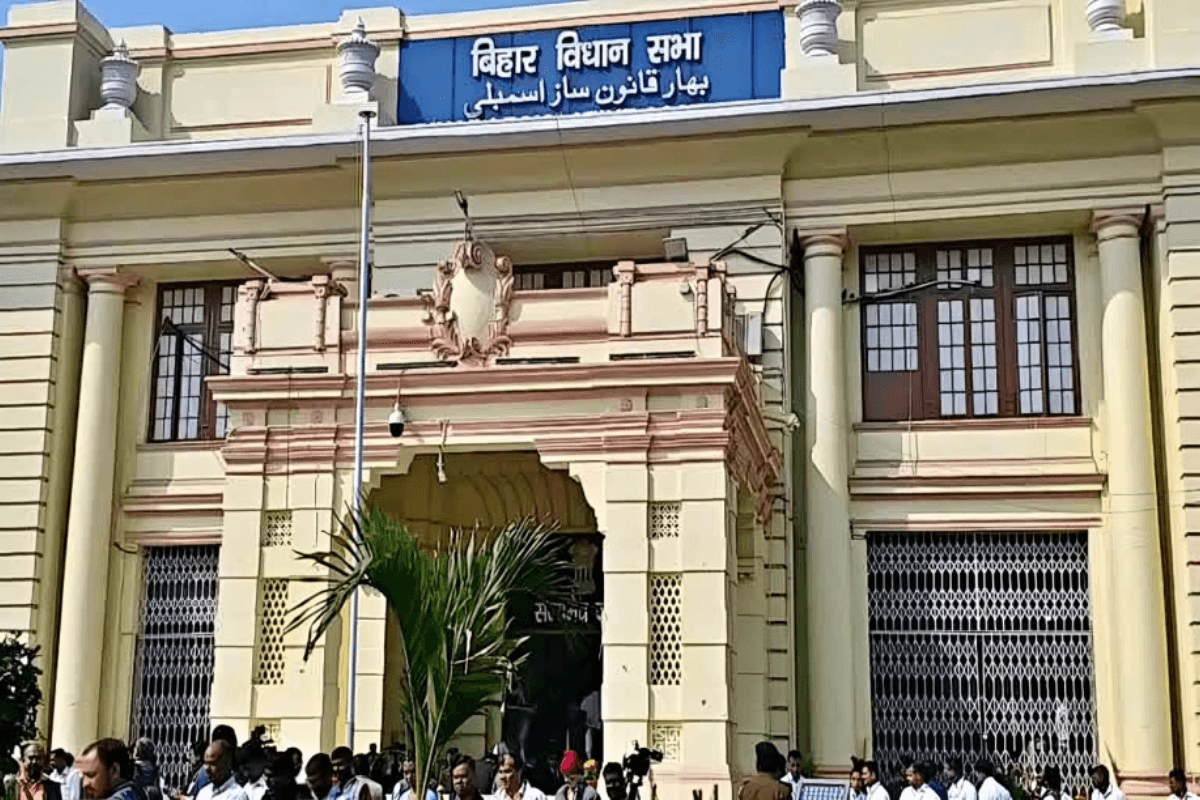 बिहार में सूदखोरों पर सख्ती, अवैध वसूली पर 3 साल जेल, हर जिले में बनेगा विशेष कोर्ट