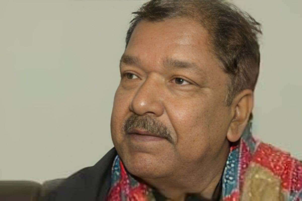 बजट बिना पढ़े ही विद्वान बन गया विपक्ष, मंत्री दिलीप जायसवाल का पलटवार