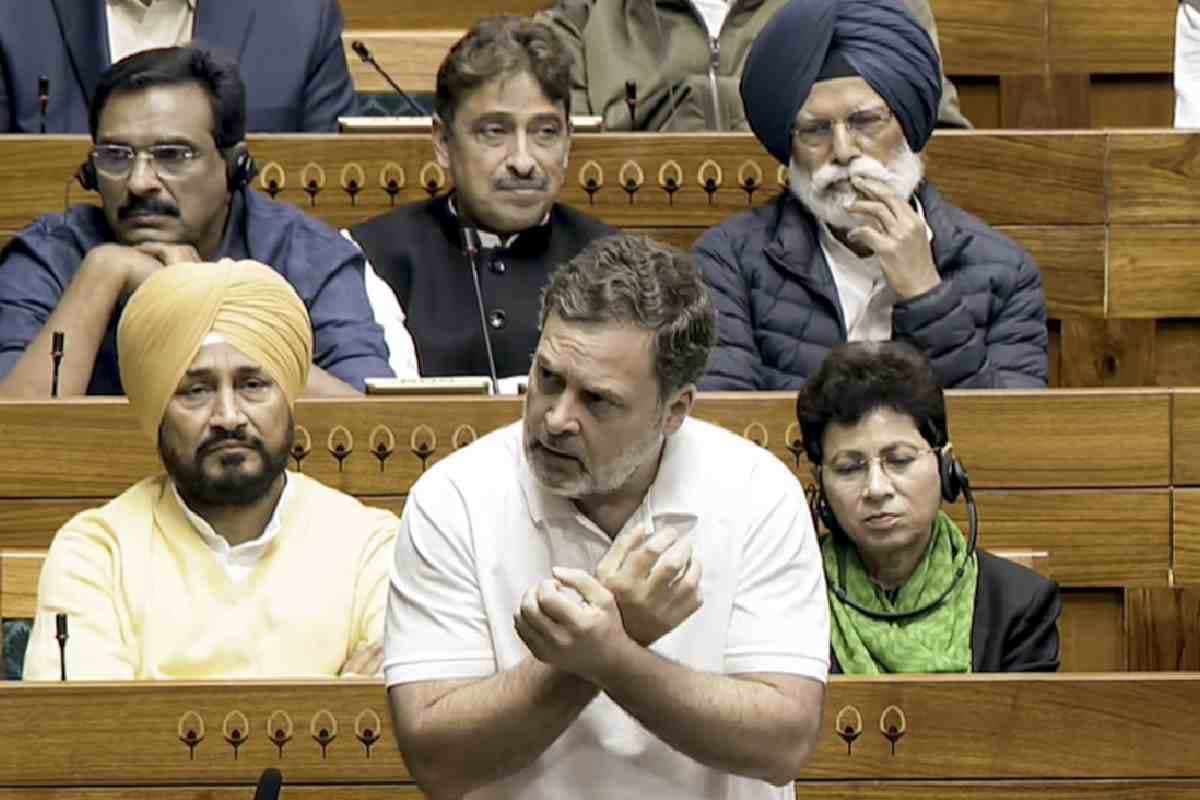 सरकार ने ‘भारत माता’ को बेच दिया, लोकसभा में बोले राहुल गांधी