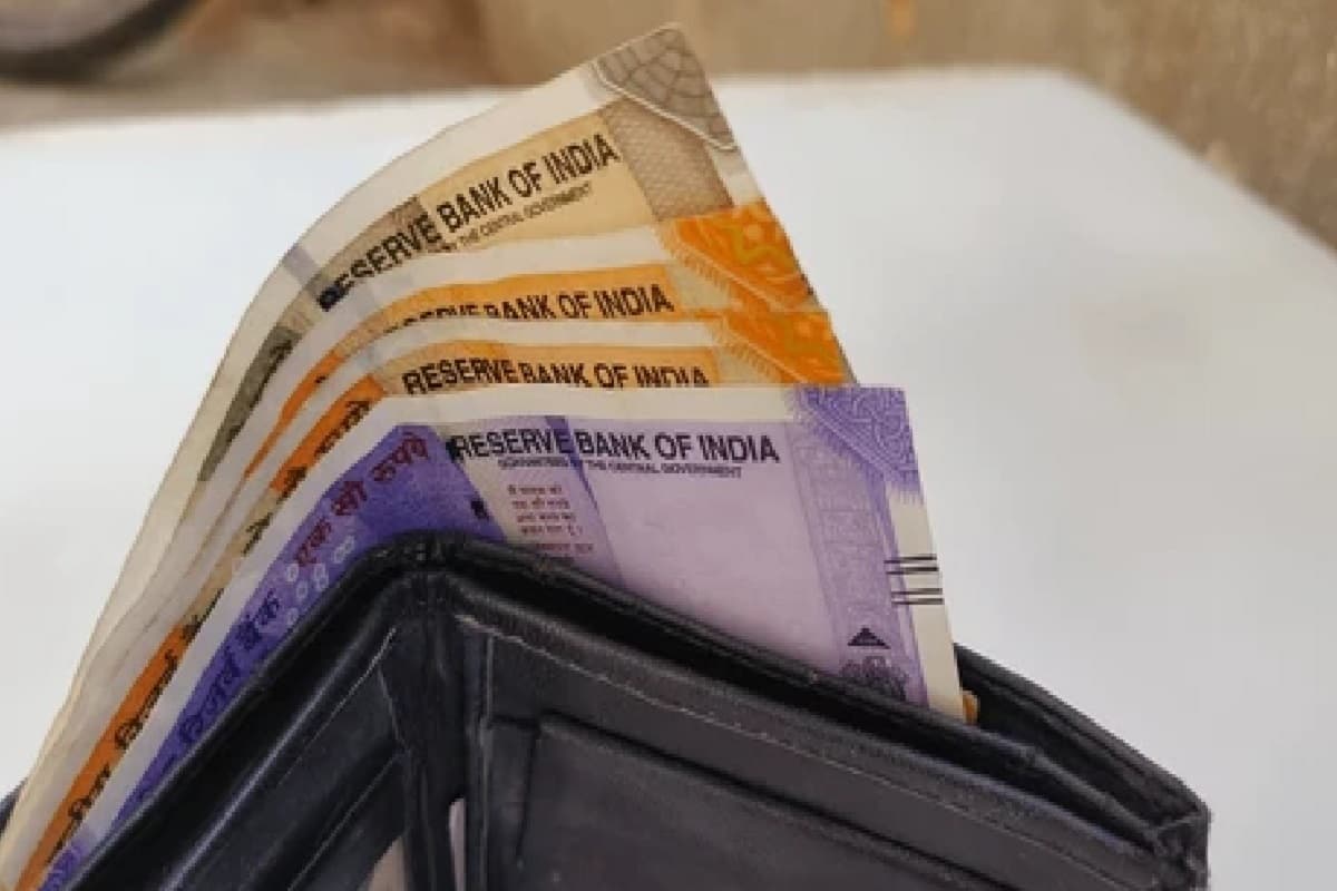 ई-विद्यावाहिनी पोर्टल पर हाजिरी नहीं लगाना पड़ा भारी, 256 स्कूलों के शिक्षकों का वेतन बंद