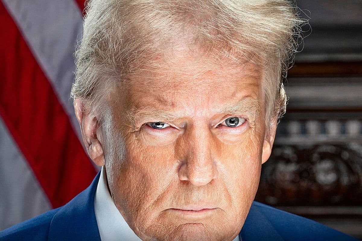 पैनिक मोड में है IRGC, बुरी तरह कांप रहा... वीडियो पोस्ट कर बोले ट्रंप; ईरान की सड़कों पर भारी पुलिस तैनात