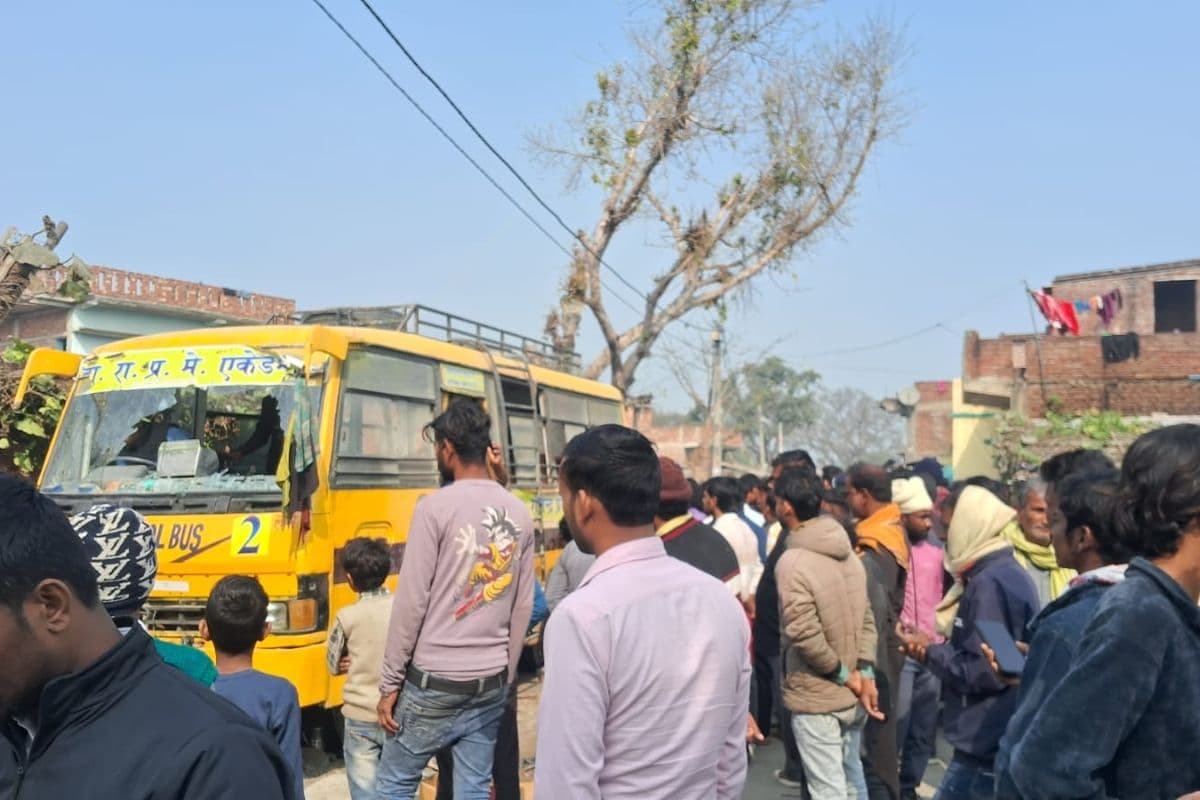 खेल रहे थे बच्चे, मौत बनकर दीवार चीरते हुए कमरे में घुसी बस, गोपालगंज में कोहराम