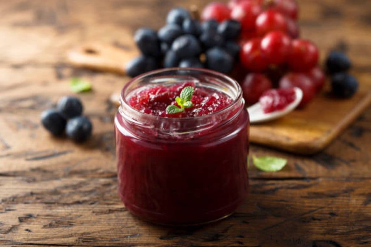 घर पर बनाएं बाजार जैसा अंगूर जैम, नोट कर लें सिंपल रेसिपी