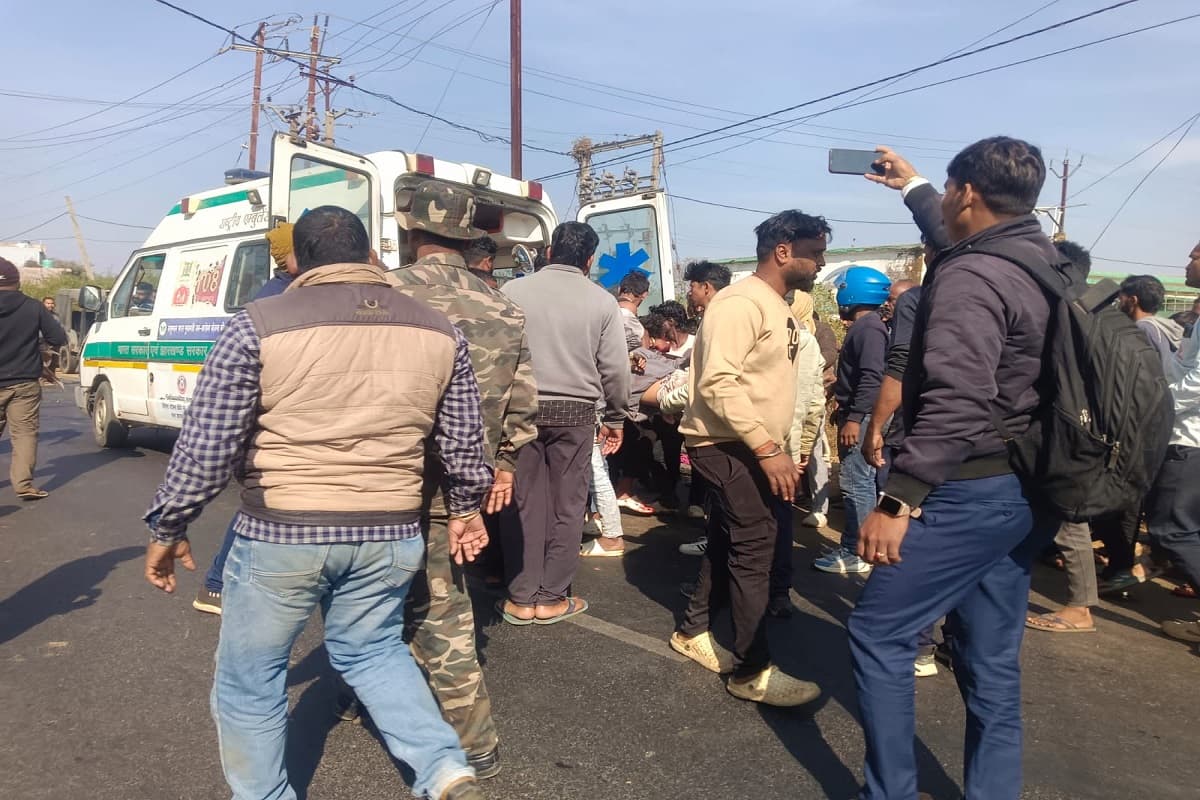 हजारीबाग के दारू में दो बाइक की टक्कर में एक युवक की मौत, एक घायल