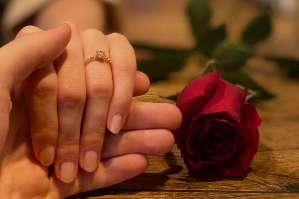 Valentines Day Special Ideas: बिना महंगे गिफ्ट के भी ऐसे जीतें पार्टनर का दिल