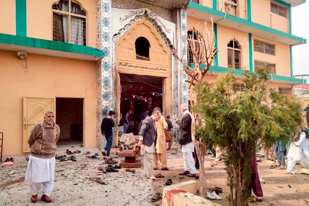 धमाके से गूंजा इस्लामाबाद, आत्मघाती हमला, विस्फोट में 12 से ज्यादा लोगों के मारे जाने की आशंका