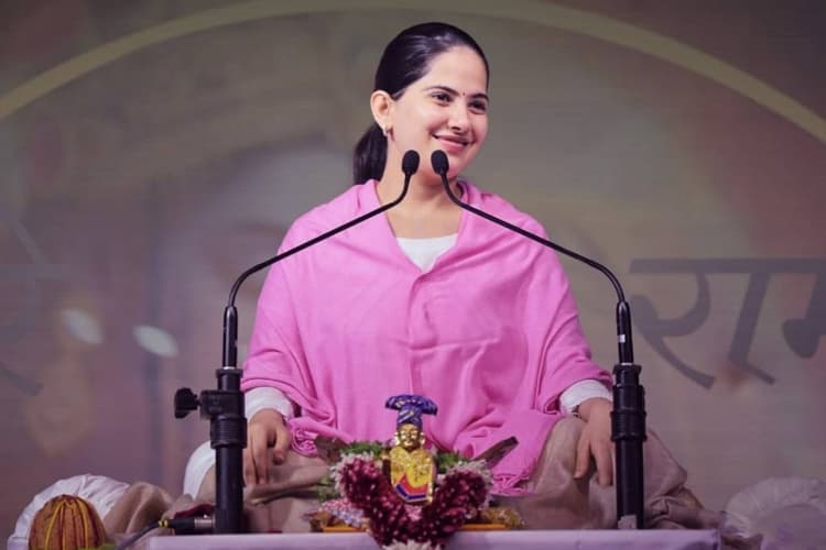 जया किशोरी के अनुसार सफलता आपसे मांगती है ये 5 चीजें