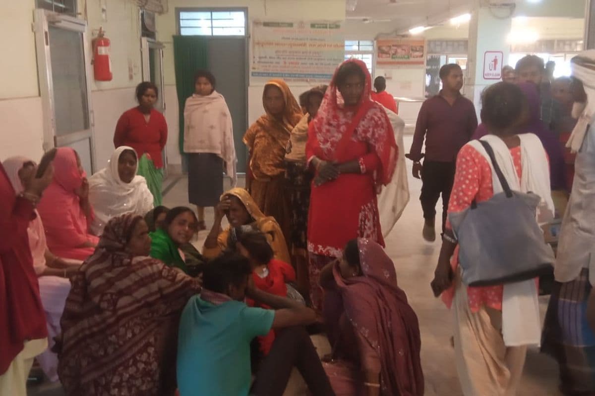 जामताड़ा में खूनी संडे: नाश्ता करने निकले व्यक्ति के मुंह में मारी 3 गोलियां, फिर हवाई फायरिंग कर फरार