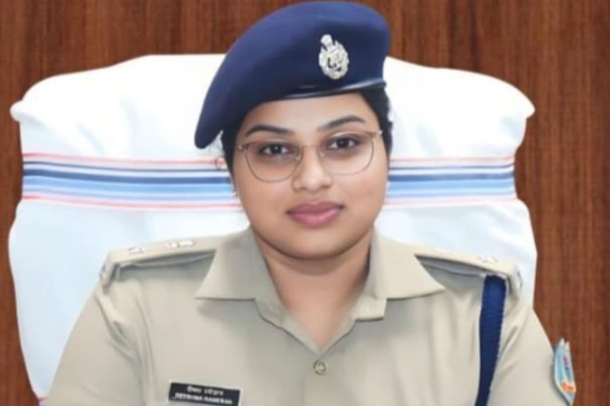 पलामू एसपी रीषमा रमेशन का WhatsApp अकाउंट हैक! साइबर अपराधियों ने पुलिस महकमे में मचाया हड़कंप