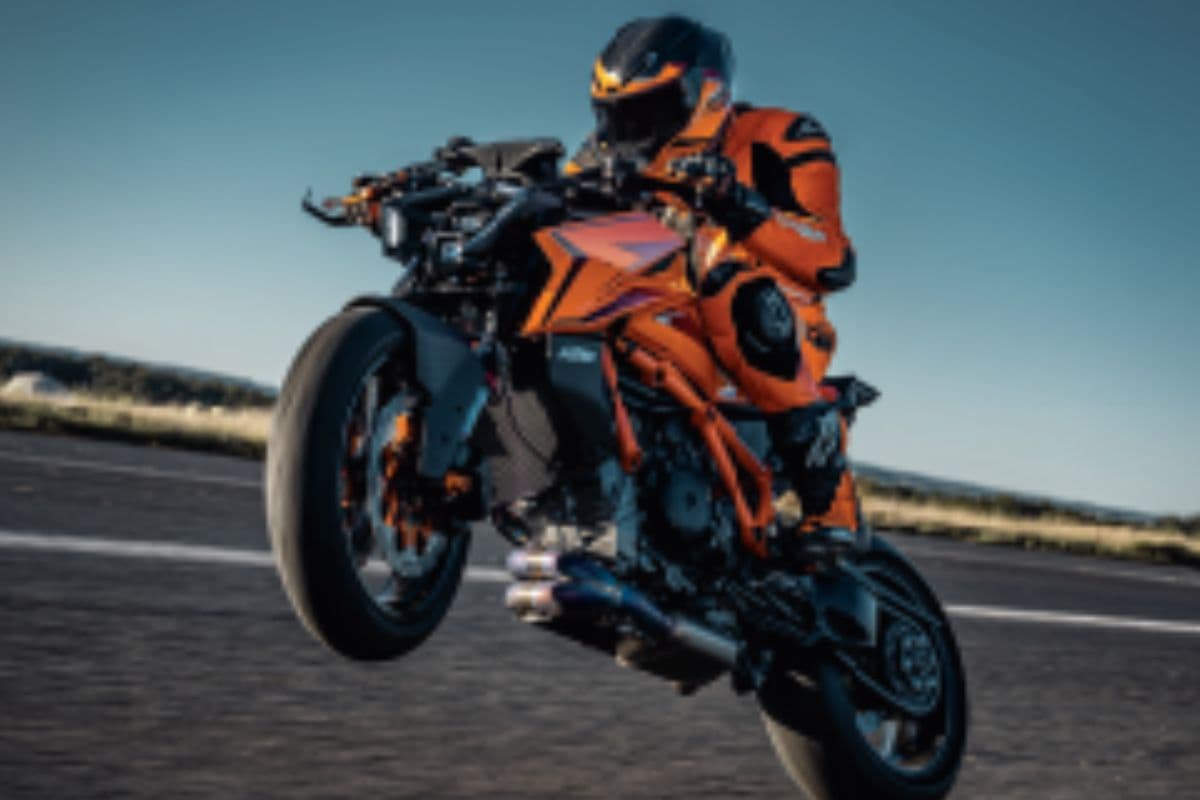 KTM और KISKA की 30 साल पुरानी पार्टनरशिप खत्म, अब इन-हाउस होगा डिजाइन