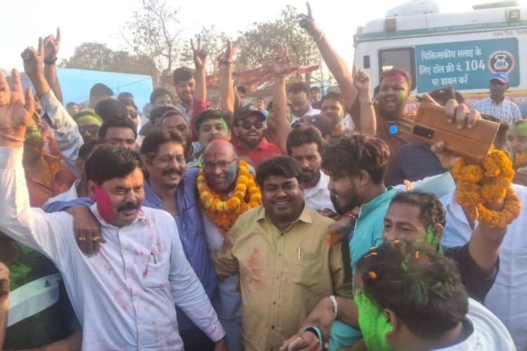 मनोज चौधरी बने सरायकेला नगर पंचायत के नये अध्यक्ष