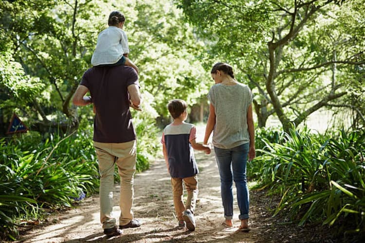 आज ही बदल लें अपनी ये आदतें, वरना खराब होगा बच्चे का फ्यूचर