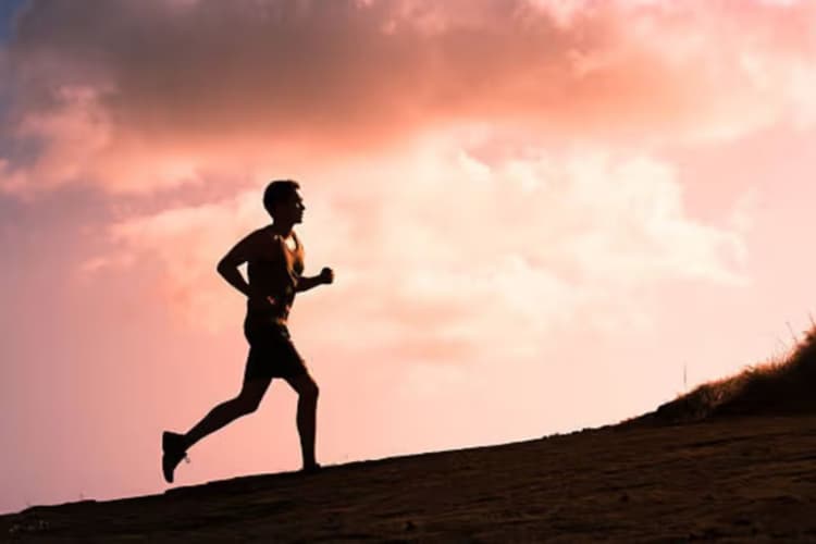 आपके जीवन में नया जोश भर देंगे ये मोटिवेशनल कोट्स