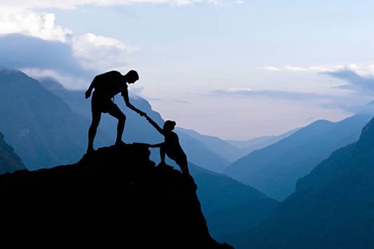 आपकी जिंदगी बदल देंगे ये मोटिवेशनल कोट्स, जरूर पढ़ें