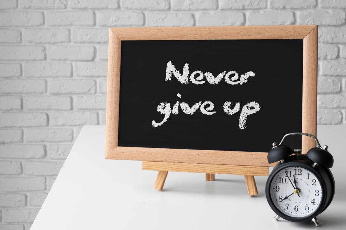 हार मानना नहीं, आगे बढ़ते रहने में छिपा है सफलता का राज