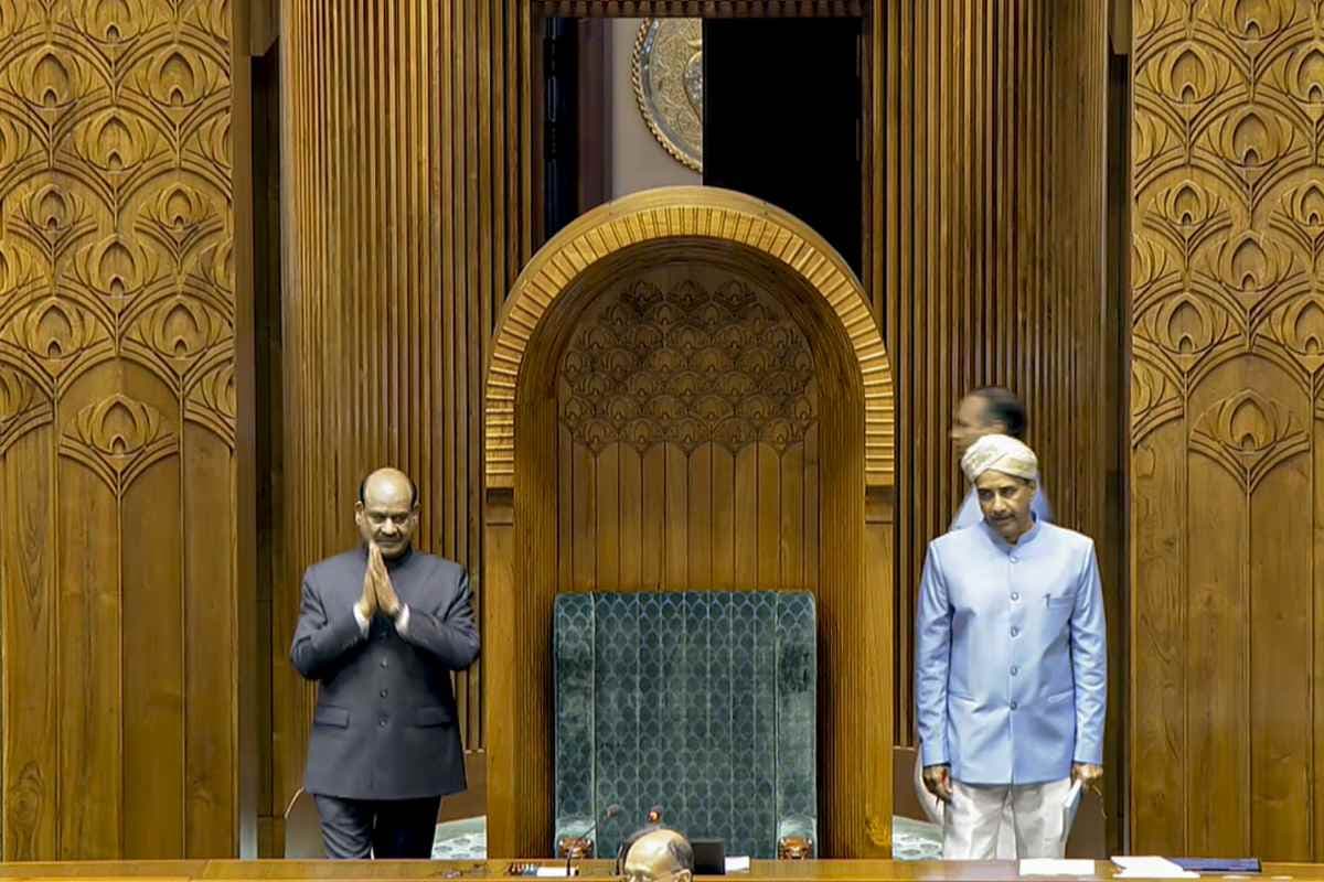 लोकसभा स्पीकर ओम बिरला के खिलाफ अविश्वास प्रस्ताव, नोटिस पर 100 से अधिक सांसदों के हस्ताक्षर