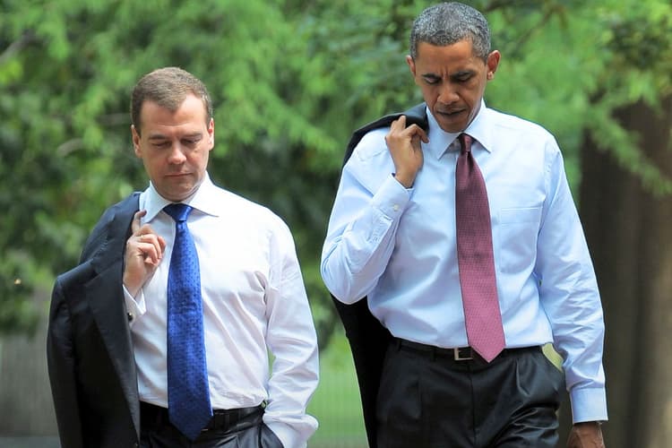 परमाणु हथियारों की पाबंदी खत्म: अमेरिका-रूस में छिड़ेगी नई जंग? जानिए क्या है न्यू स्टार्ट संधि