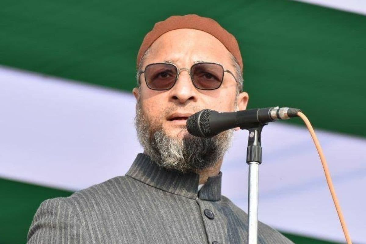 ओवैसी का योगी को जवाब: 'कयामत' पर विवाद, सावरकर पर भी साधा निशाना