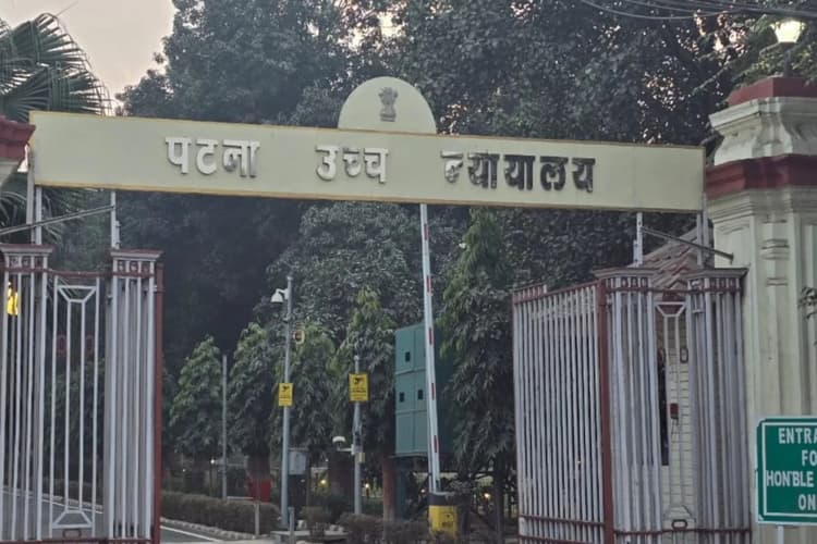 विधानसभा अध्यक्ष समेत 42 विधायकों को पटना हाईकोर्ट का नोटिस, चुनावी हलफनामे पर मांगा जवाब