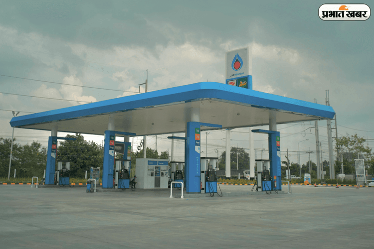 वैलेंटाइन डे पर घूमने जाने का है प्लान? तो चेक करें पेट्रोल-डीजल के ताजा रेट्स