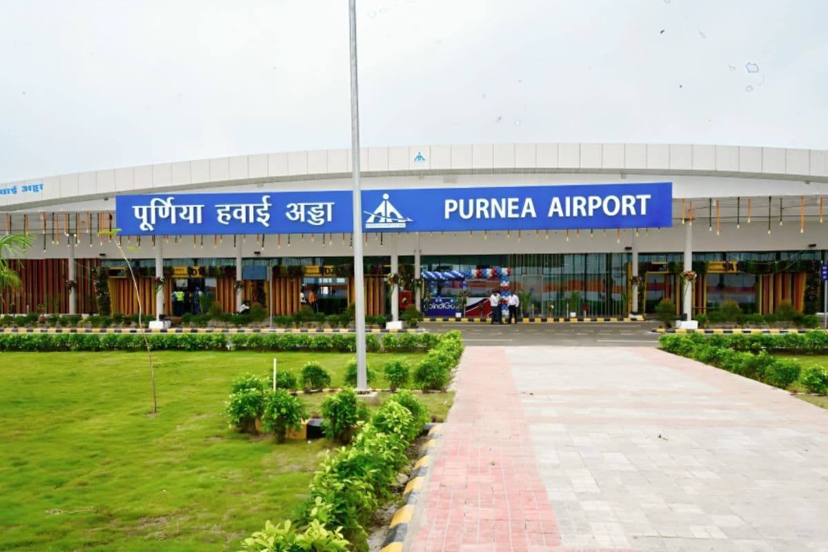 बिहार में पूर्णिया एयरपोर्ट का जलवा, 4 महीने में 1 लाख यात्रियों ने भरी उड़ान, अब इंटरनेशनल बनाने की तैयारी