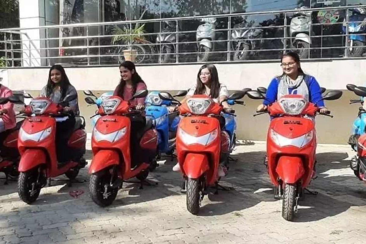 रानी लक्ष्मीबाई योजना में इन छात्राओं को मिलेगी फ्री स्कूटी, जानें पूरी प्रक्रिया