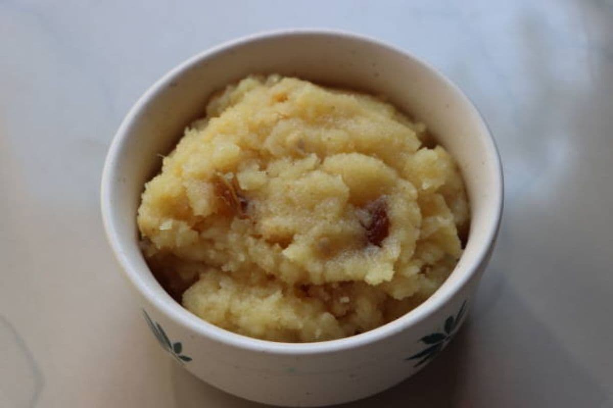 ब्रेकफास्ट में बच्चों को खूब पसंद आएगा रवा पोंगल, नोट करें रेसिपी